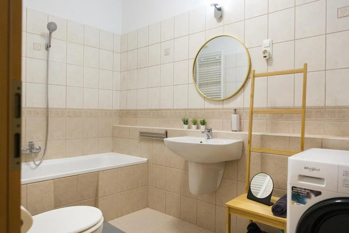 Apartment Bao An City Center Home - Free Parking Budapest Hungary