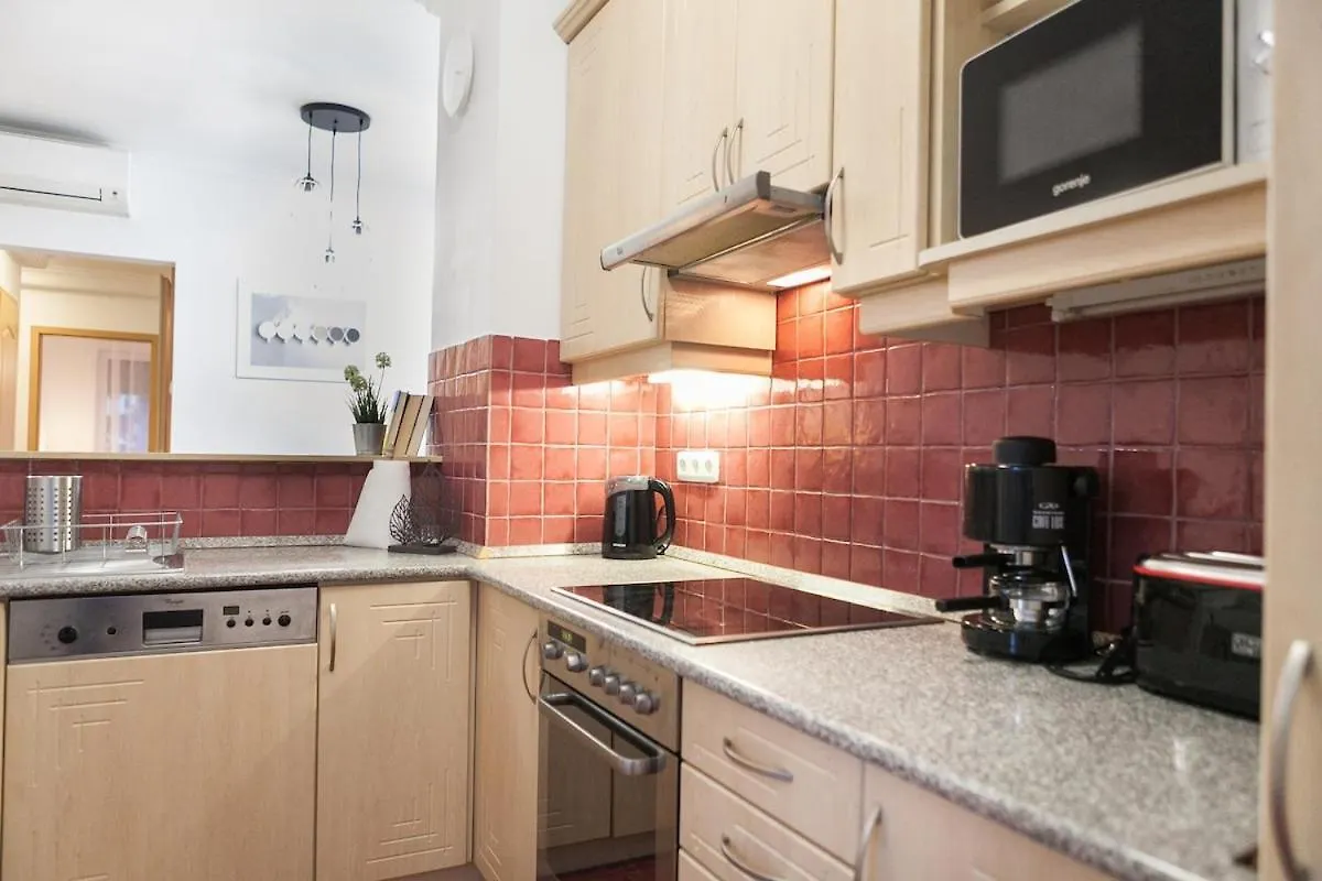 Apartment Bao An City Center Home - Free Parking Budapest Hungary